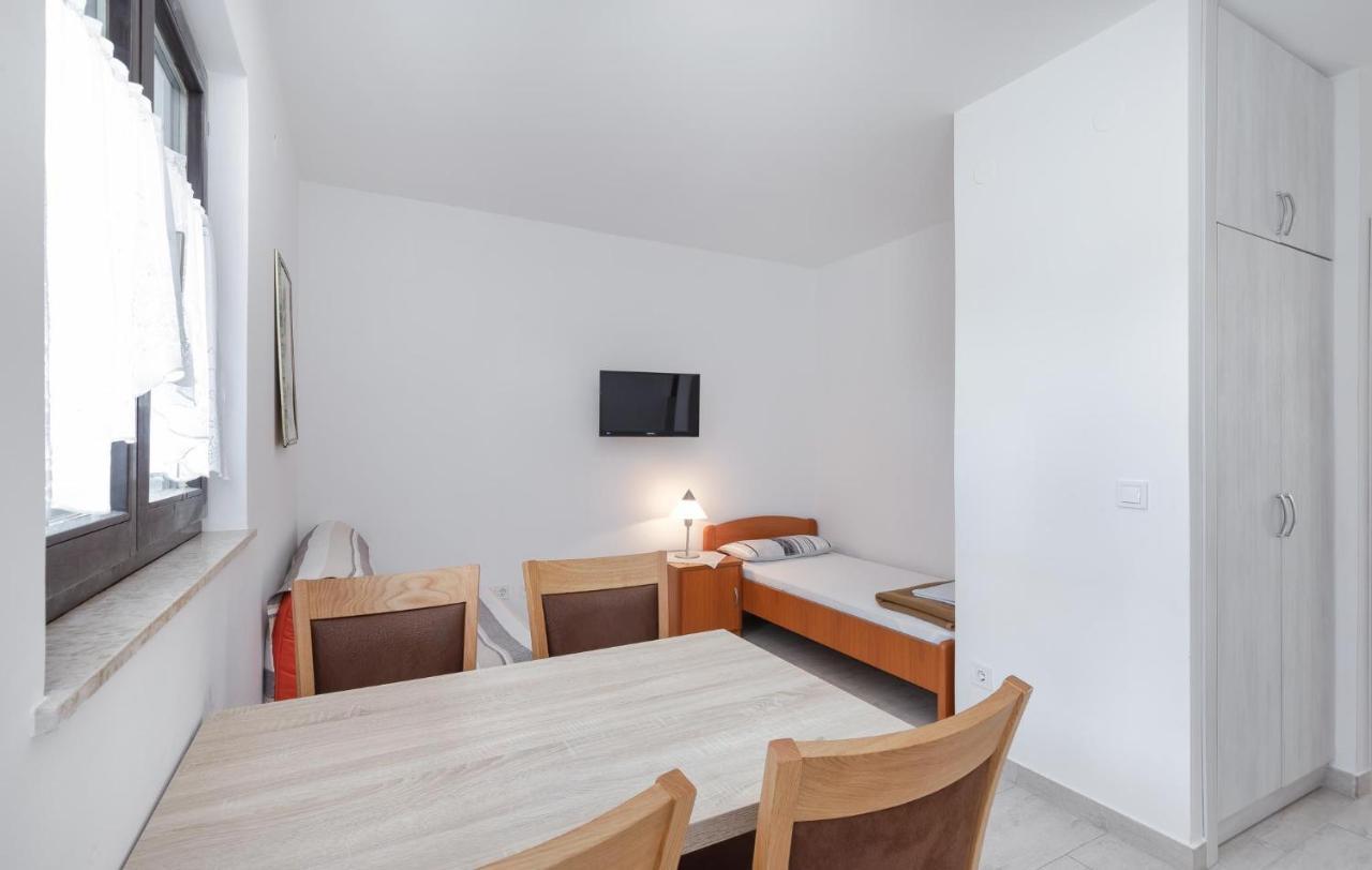 Mirko Apartamento Poreč Exterior foto