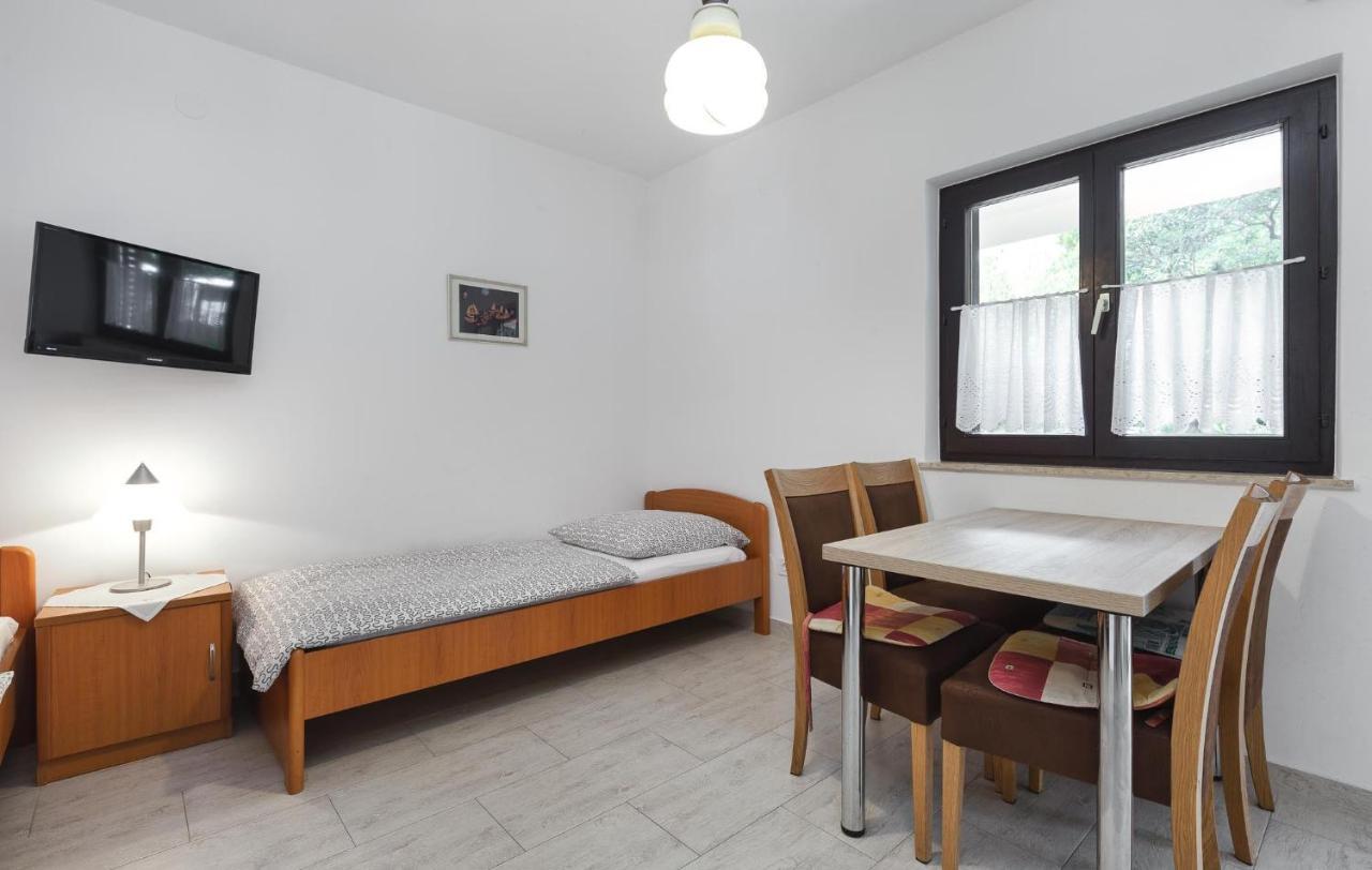 Mirko Apartamento Poreč Exterior foto
