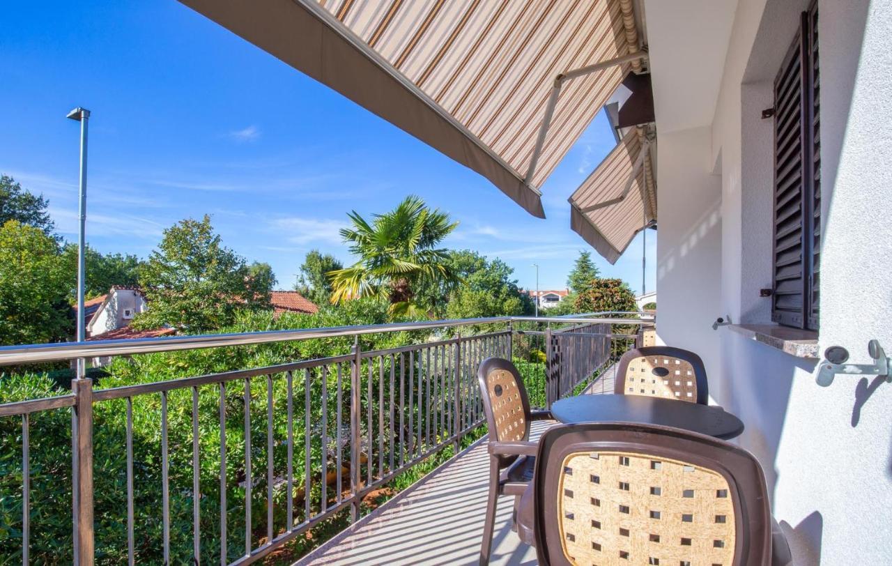 Mirko Apartamento Poreč Exterior foto